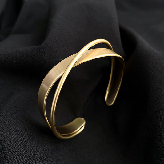 Elegant Wave Cross Bracelet for Women
